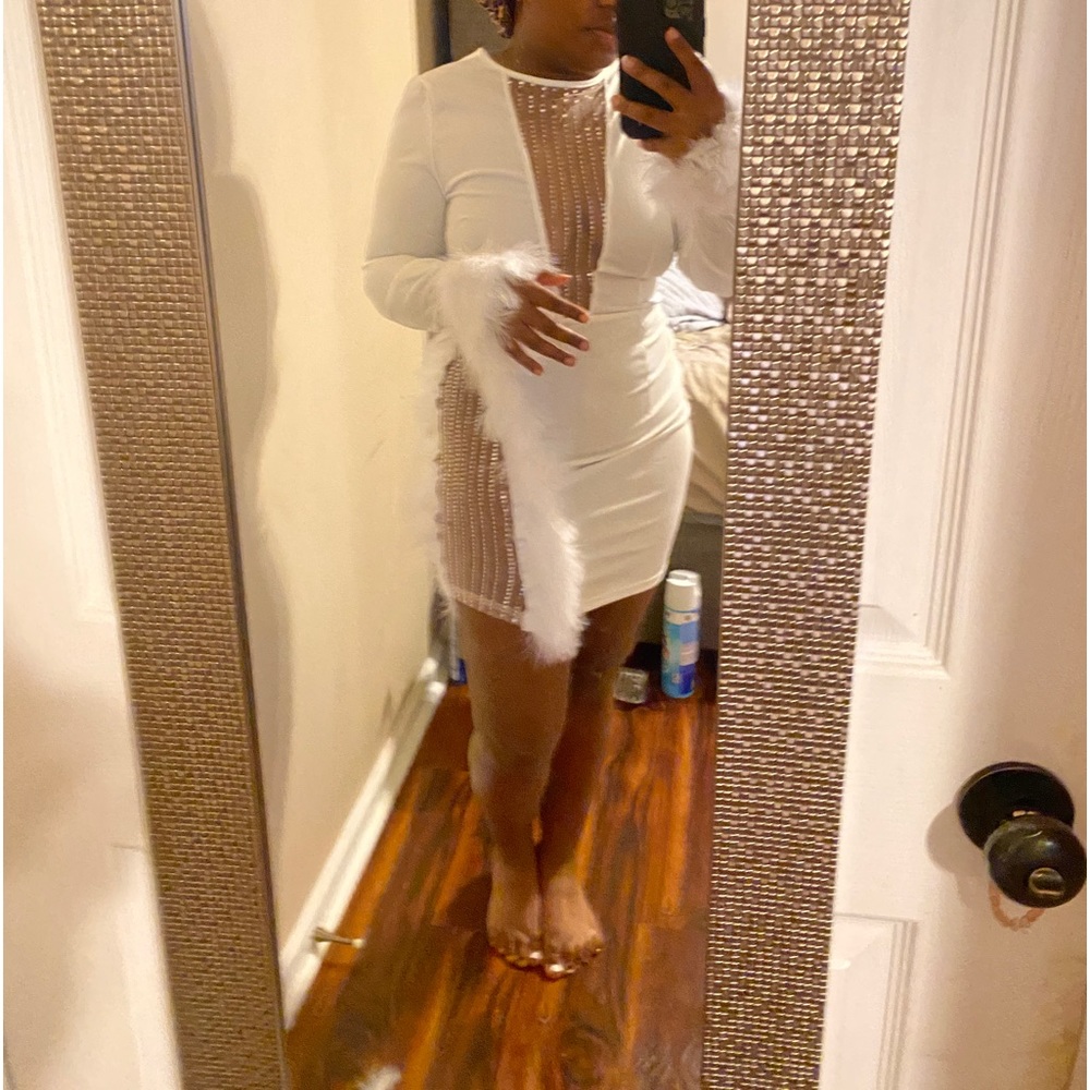 Formal putting dress